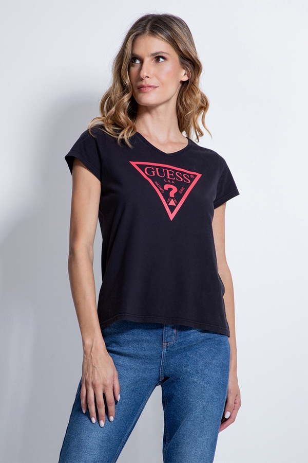 T-Shirt Feminina Silk Logo Triangulo  Guess