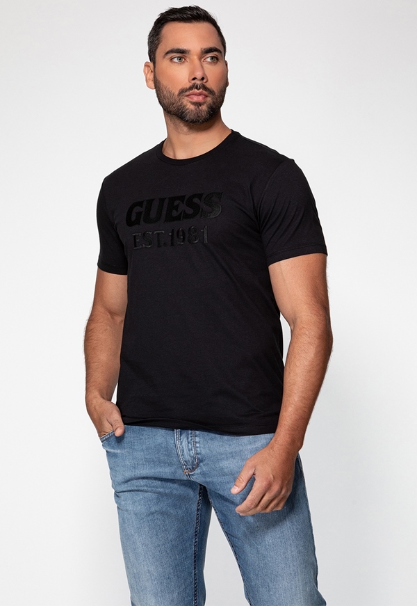 Camiseta Logo Bordado Guess